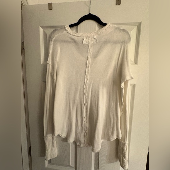 Free People long sleeve sweater - Picture 3 of 4